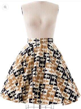 Sold out a Trashy Diva fleur de lis circle skirt size 8